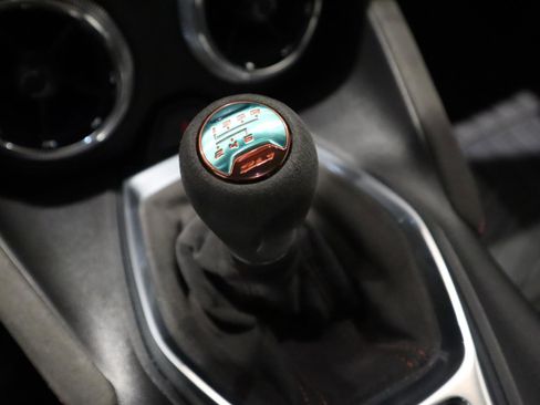 Used 2017 Chevrolet Camaro ZL1 image 30