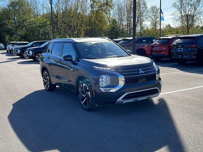 New 2025 Mitsubishi Outlander SEL