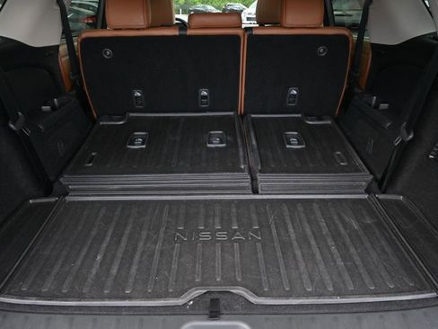 Used 2023 Nissan Pathfinder Platinum w/ Cargo Package AWD/4WD image 24
