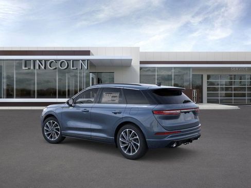 New 2025 Lincoln Corsair Grand Touring w/ Towing Package image 4
