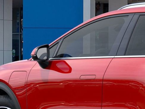 New 2026 Chevrolet Equinox EV LT image 12