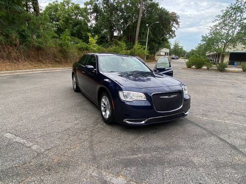 Used 2016 Chrysler 300 Limited RWD image 56