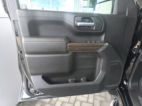 Used 2021 Chevrolet Silverado 1500 LT Trail Boss w/ Bed Protection Package image 20