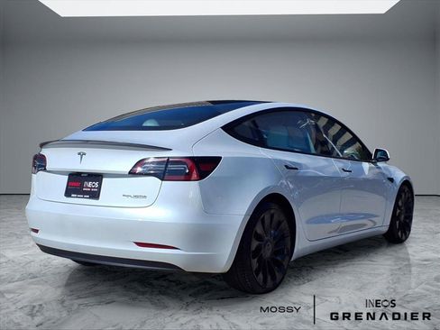 Used 2023 Tesla Model 3 Performance image 7