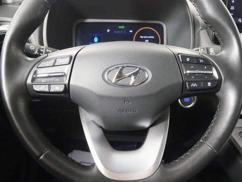 Used 2023 Hyundai Kona Limited FWD image 19