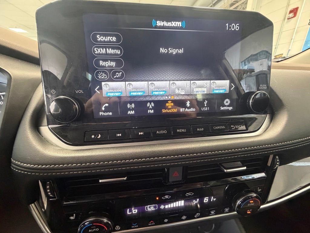 Used 2023 Nissan Rogue SL AWD/4WD image 26