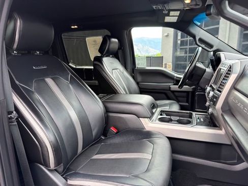 Used 2018 Ford F350 Platinum w/ Platinum Ultimate Package AWD/4WD image 29