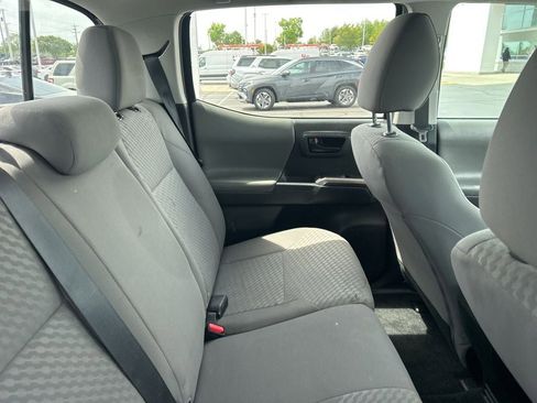 Used 2023 Toyota Tacoma SR5 w/ Technology Package image 4