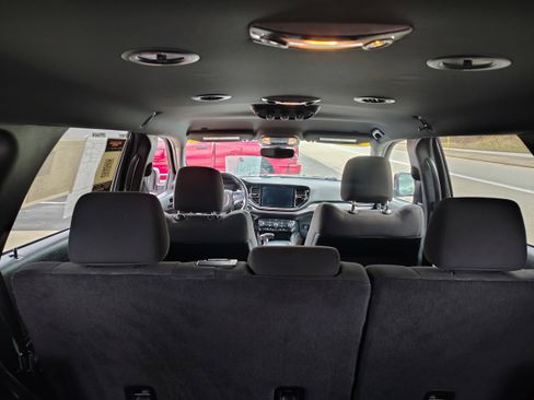 Certified 2024 Dodge Durango R/T image 12