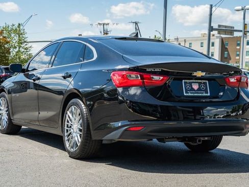 Used 2018 Chevrolet Malibu LS FWD image 5