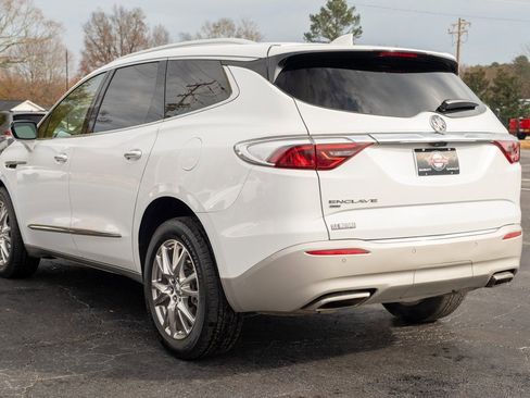 Used 2023 Buick Enclave Essence w/ Experience Buick Package image 33