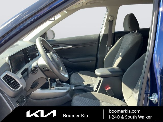 Certified 2025 Kia Seltos LX AWD/4WD image 17