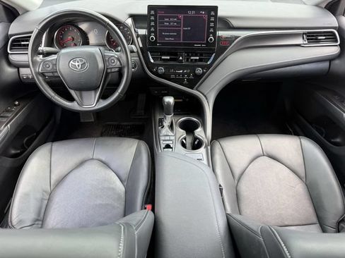 Used 2024 Toyota Camry XSE FWD image 10