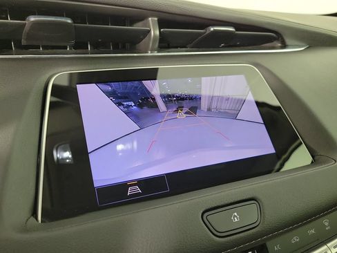Used 2023 Cadillac XT4 Luxury w/ Driver Awareness Package FWD image 27