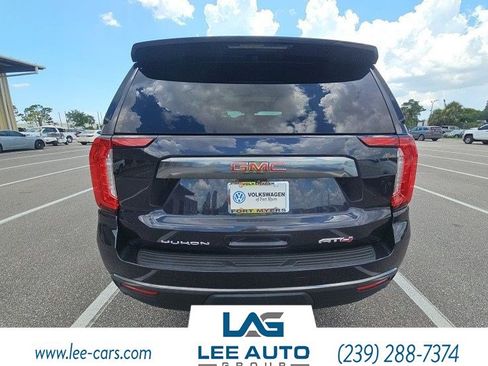 Used 2023 GMC Yukon AT4 w/ AT4 Premium Package AWD/4WD image 2