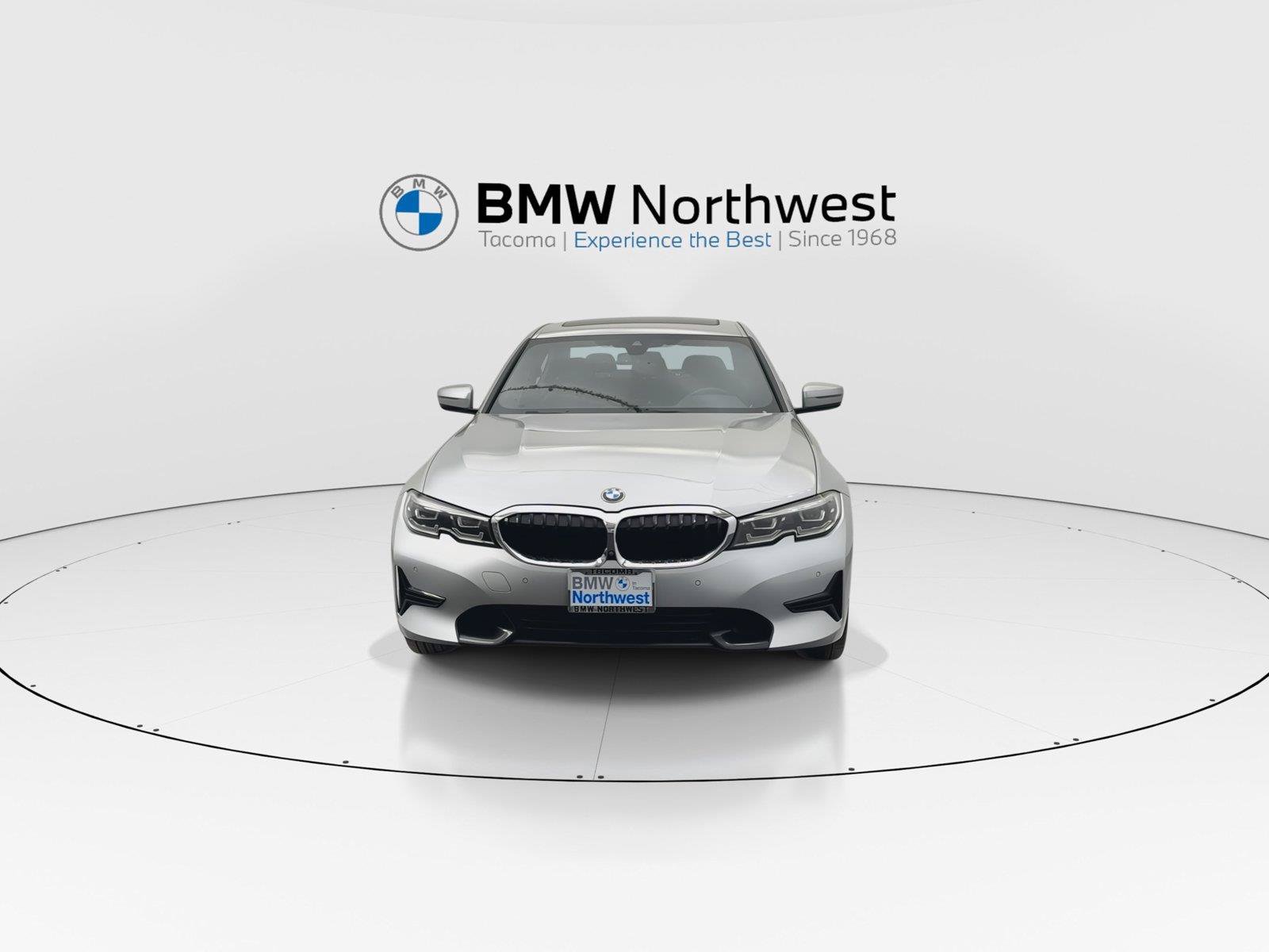 Used 2019 BMW 330i xDrive Sedan w/ Convenience Package AWD/4WD image 8