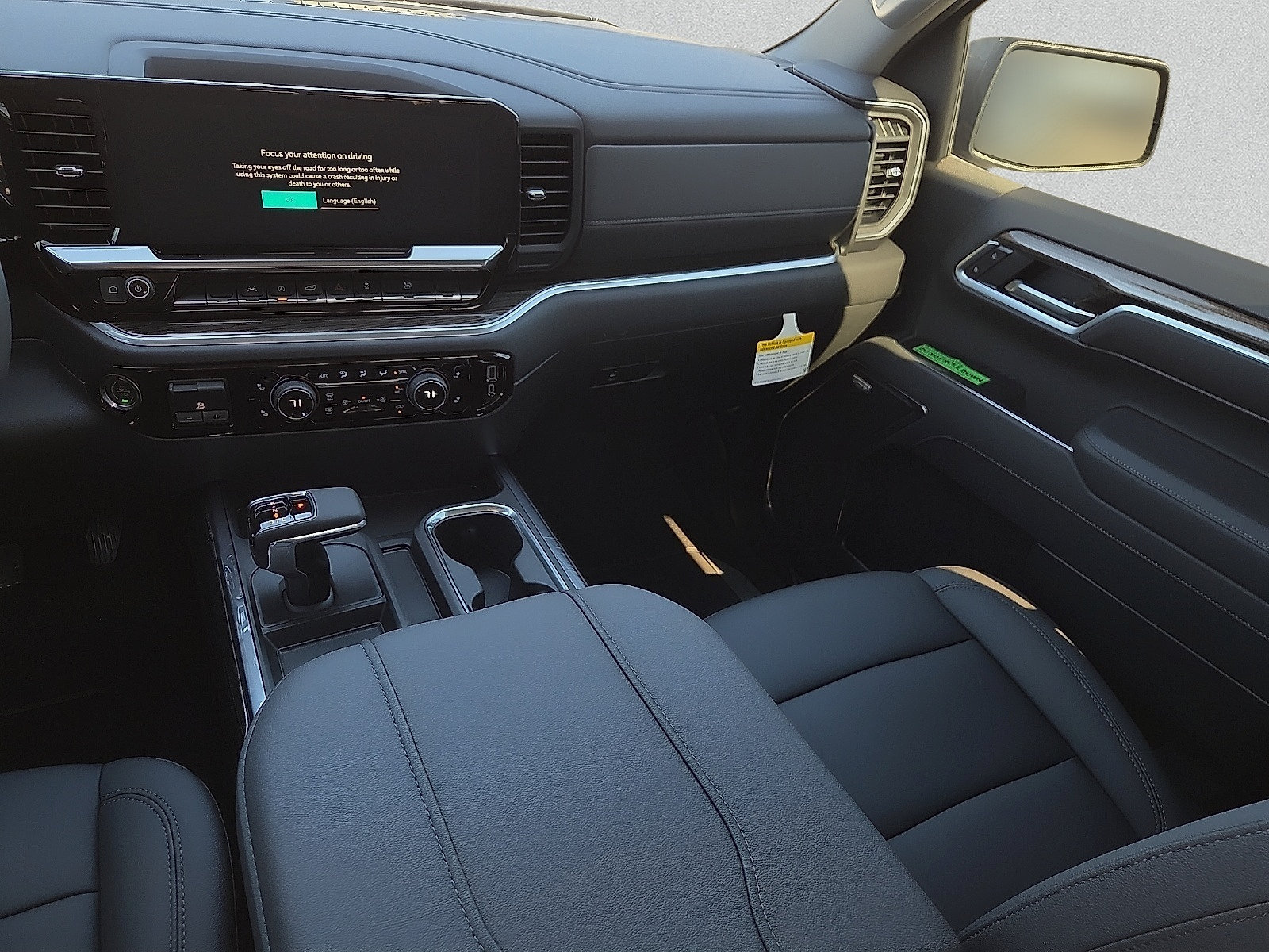 New 2026 Chevrolet Silverado 1500 RST w/ Redline Edition AWD/4WD image 12