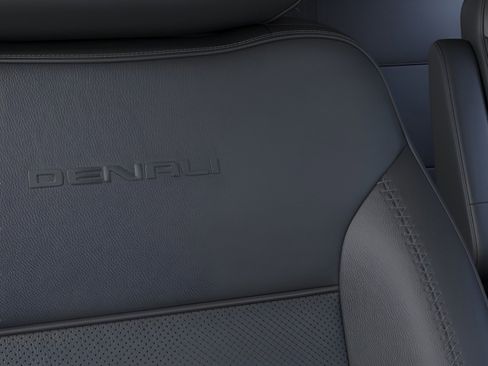 New 2026 GMC Yukon Denali w/ Denali Reserve Package image 21
