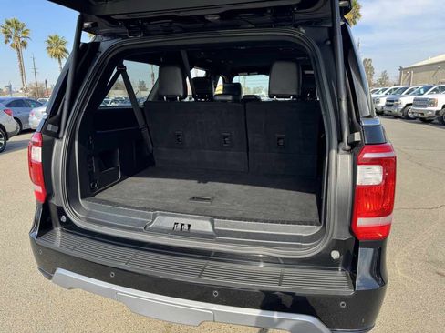 Used 2018 Ford Expedition Max XLT w/ Equipment Group 202A image 19