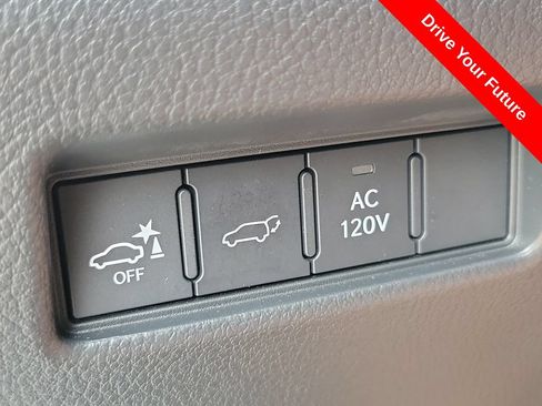 Used 2024 Lexus GX 550 w/ Cold Area Package AWD/4WD image 12