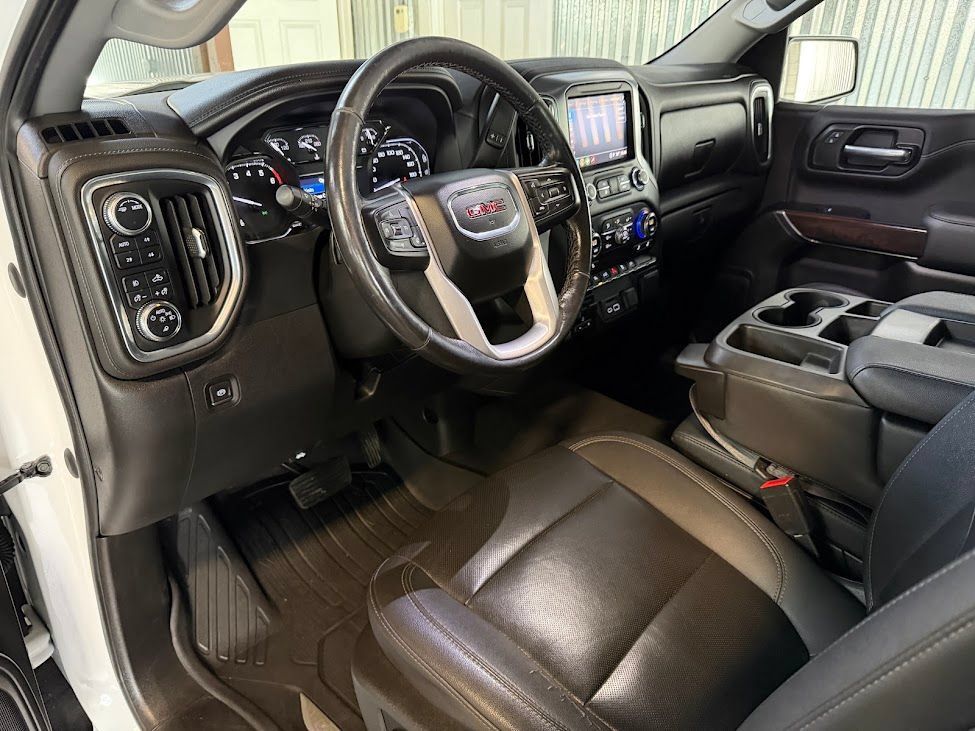 Used 2021 GMC Sierra 1500 SLT AWD/4WD image 10