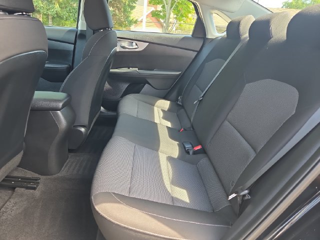 Certified 2023 Kia Forte LXS w/ LXS Technology Package FWD image 14