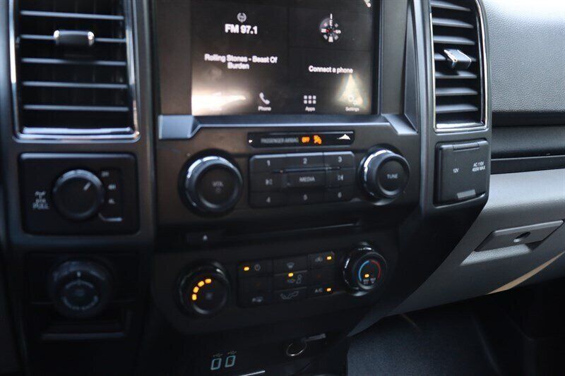 Used 2018 Ford F150 XLT w/ Equipment Group 302A Luxury AWD/4WD image 14