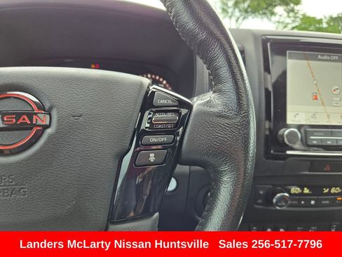 Used 2022 Nissan Frontier PRO-4X w/ Pro-4X Premium Package AWD/4WD image 26