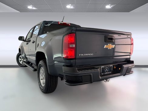Used 2020 Chevrolet Colorado W/T w/ WT Convenience Package image 3