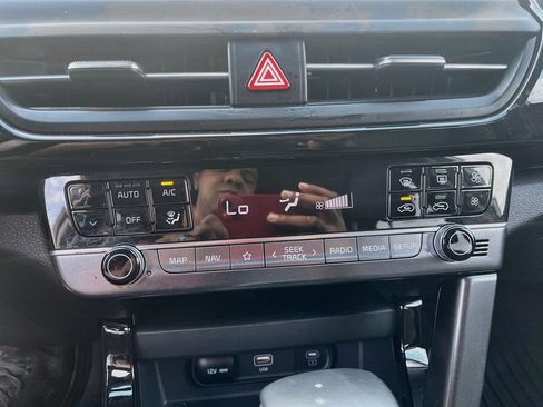 Used 2026 Kia Seltos S FWD image 16