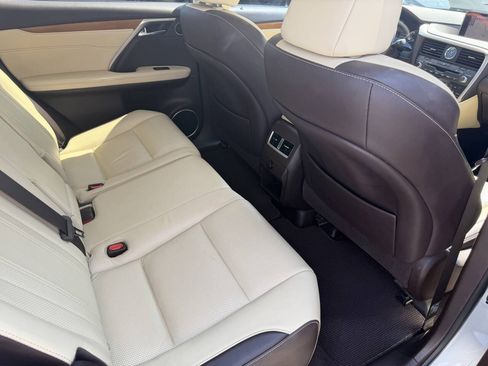 Used 2018 Lexus RX 350 FWD w/ Premium Package image 12
