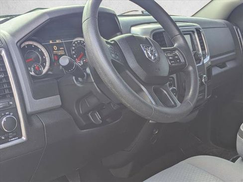 Used 2020 RAM 1500 Classic SLT RWD image 6