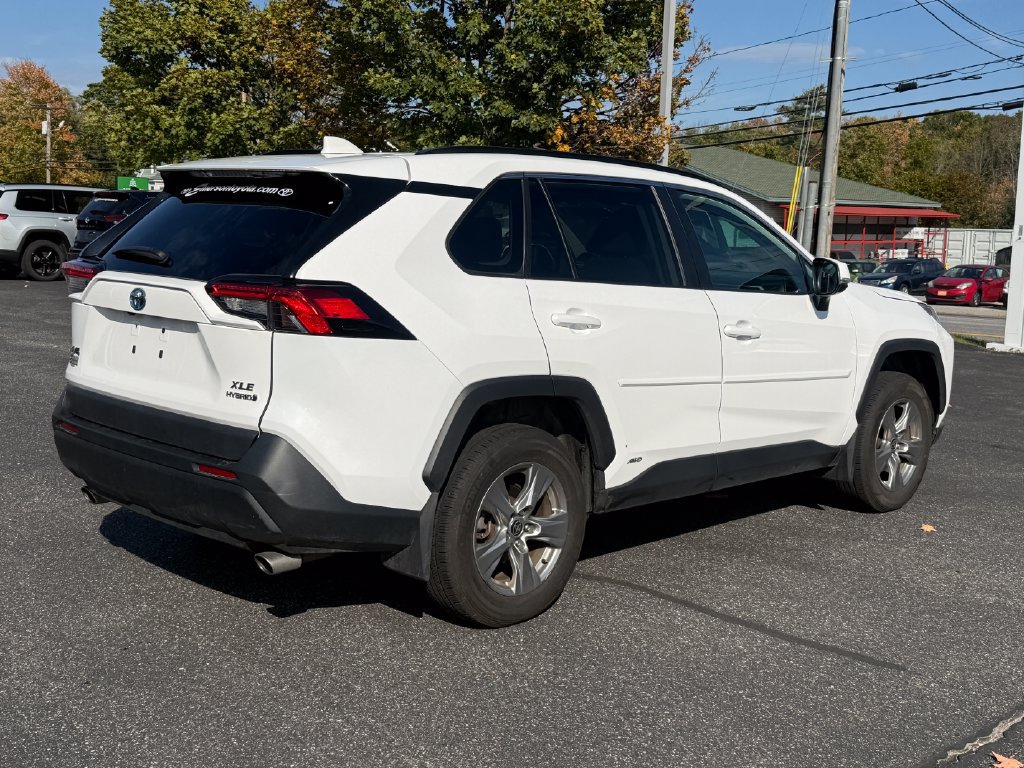 Used 2024 Toyota RAV4 XLE w/ Convenience Package AWD/4WD image 6