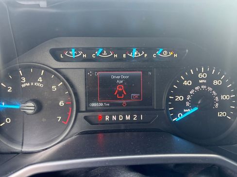 Used 2016 Ford F150 XL w/ Equipment Group 101A Mid AWD/4WD image 16