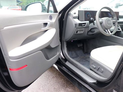 Used 2025 Hyundai Sonata SEL FWD image 10