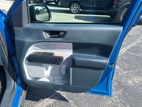 Used 2022 Ford Maverick XLT FWD image 32