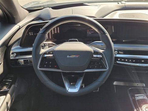 New 2026 Cadillac Lyriq V image 9