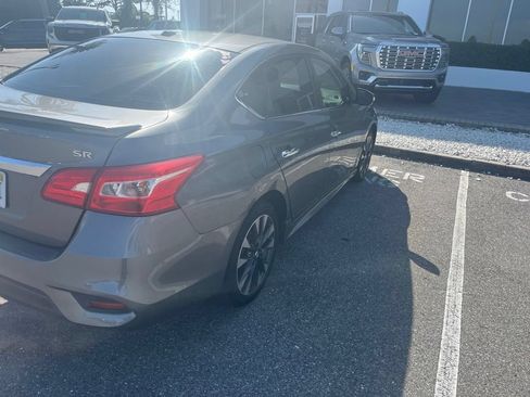 Used 2017 Nissan Sentra SR w/ Protection Package FWD image 9