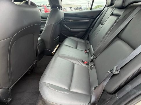 Used 2024 MAZDA MAZDA3 s FWD image 12