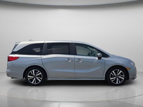 Used 2022 Honda Odyssey Touring image 8