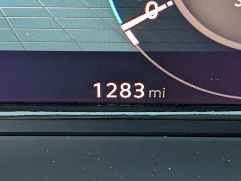 Used 2025 Volkswagen Atlas SE w/ Panoramic Sunroof Package image 26