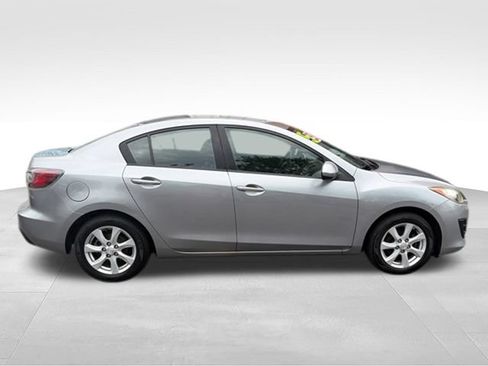 Used 2010 MAZDA MAZDA3 i Touring FWD image 22