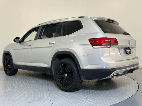 Used 2019 Volkswagen Atlas SEL image 2