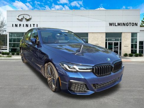 Used 2022 BMW 530i w/ M Sport Package RWD image 1