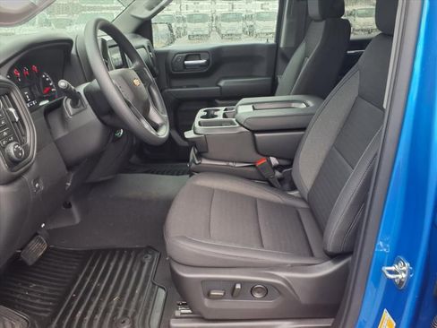 New 2026 Chevrolet Silverado 1500 Custom image 6