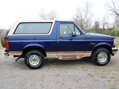 Used 1995 Ford Bronco Eddie Bauer image 4