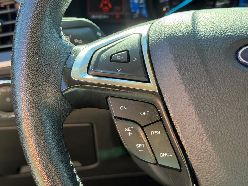 Used 2024 Ford Edge SEL AWD/4WD image 20