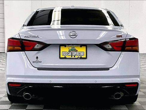Used 2023 Nissan Altima 2.5 SR w/ SR Premium Package FWD image 5