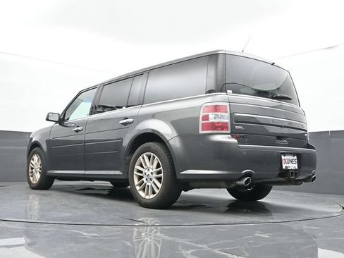 Used 2016 Ford Flex SEL FWD image 29
