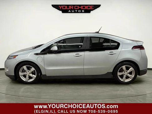 Used 2013 Chevrolet Volt Premium w/ Premium Trim Package image 2